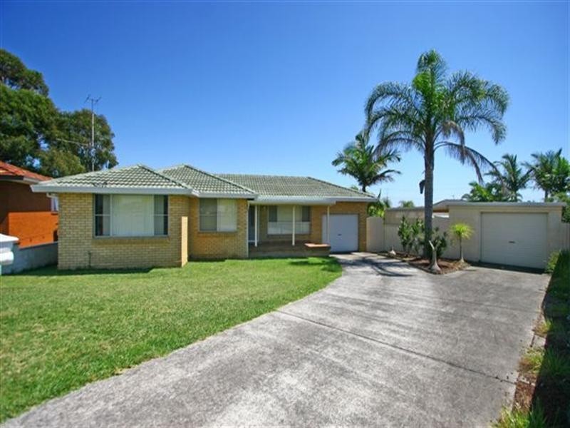 1 Sammat Avenue, Barrack Heights NSW 2528
