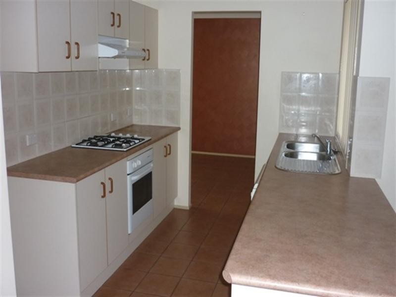 8 The Billabong, Albion Park NSW 2527