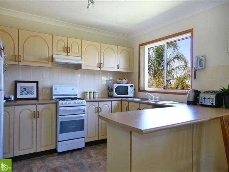 3/9 Berringer Way, Flinders NSW 2529