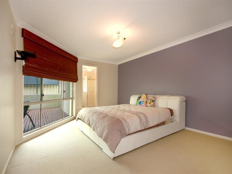24 Hicks Terrace, Shell Cove NSW 2529