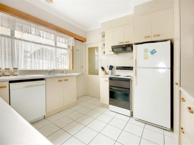 50 Woodford Avenue, Warilla NSW 2528