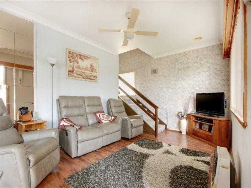 50 Woodford Avenue, Warilla NSW 2528