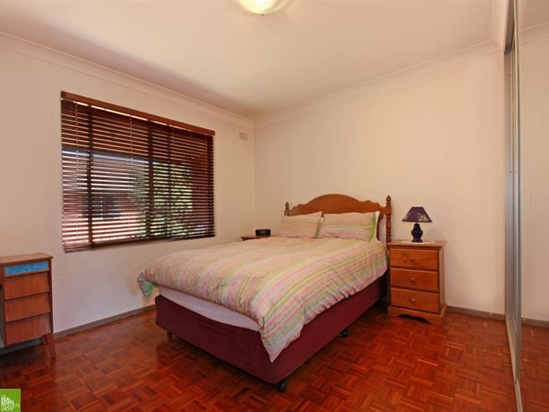 4/8 Peterborough Avenue, Lake Illawarra NSW 2528