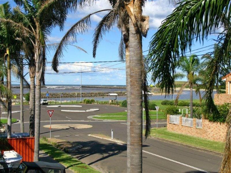 1/37 Reddall Parade, Lake Illawarra NSW 2528