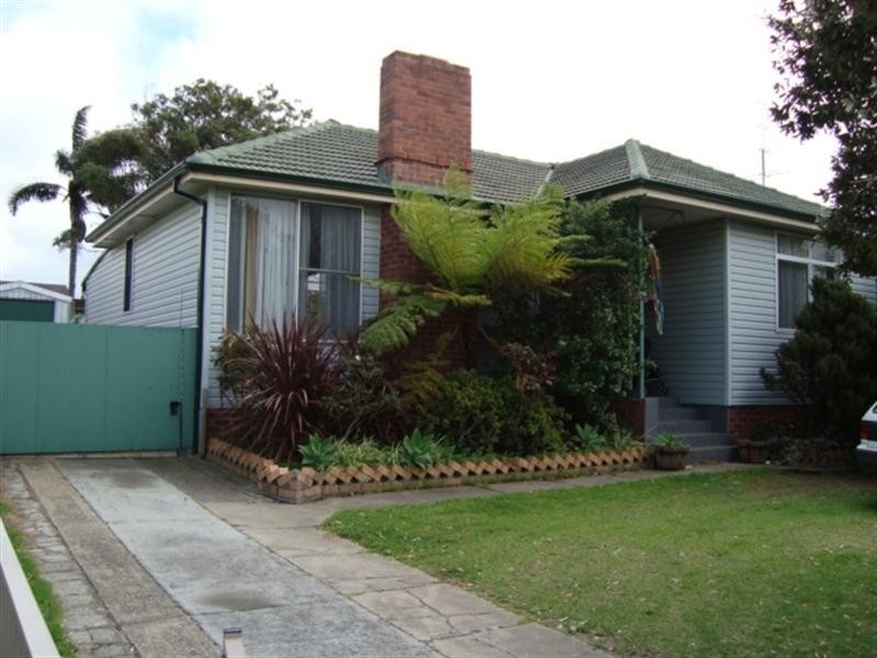 110 Shellharbour Road, Warilla NSW 2528