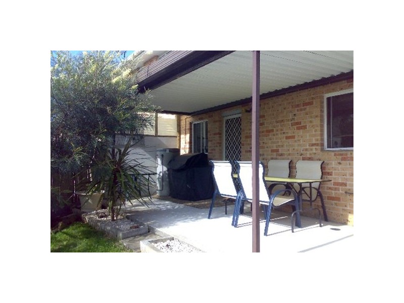 4/15 Grove Circuit, Lake Illawarra NSW 2528