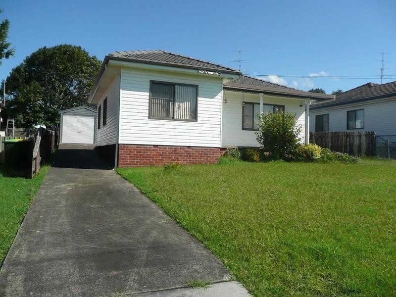 37 Daphne Street, Barrack Heights NSW 2528