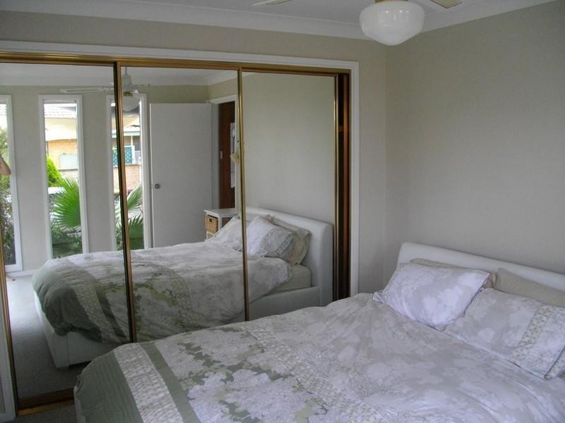 46 Captain Cook Drive, Barrack Heights NSW 2528