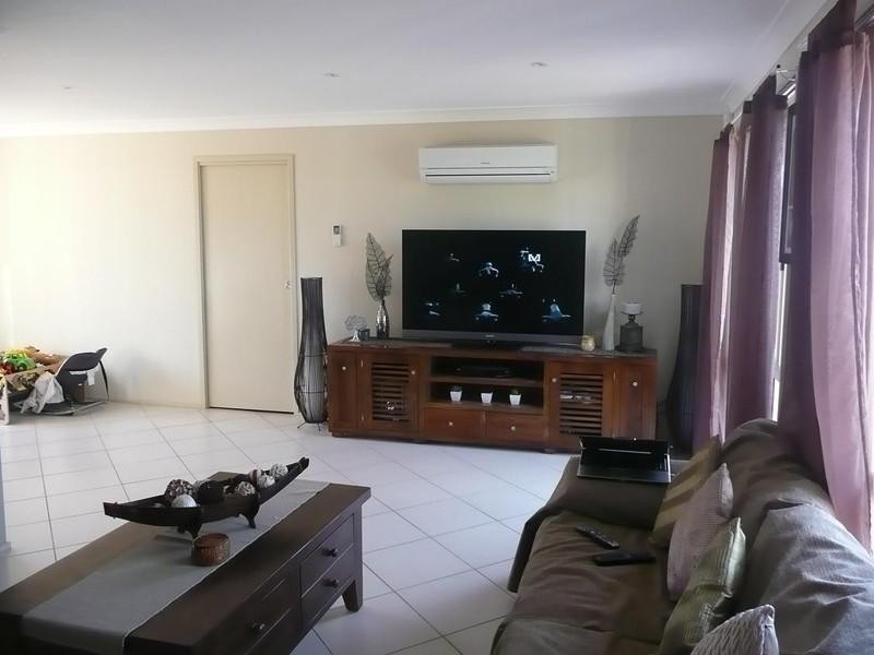 30 Barcoo Circuit, Albion Park NSW 2527