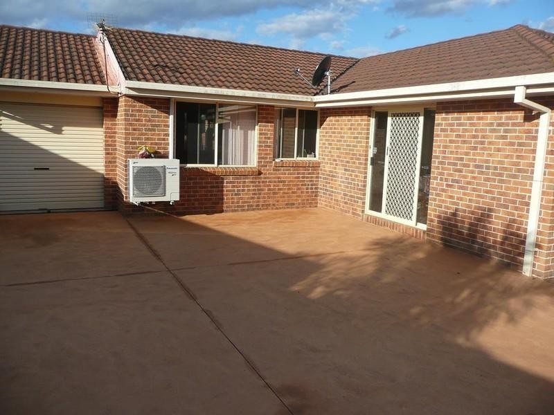 30 Barcoo Circuit, Albion Park NSW 2527