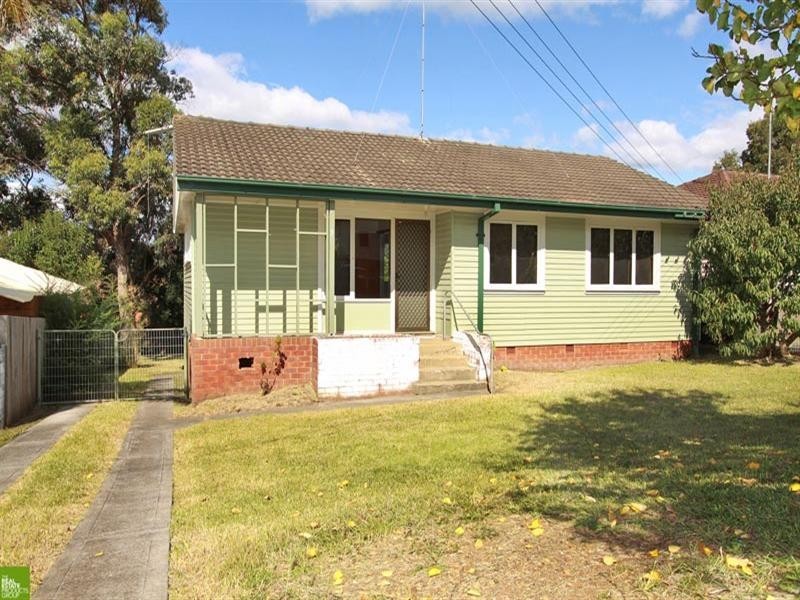 9 Rowley Avenue, Mount Warrigal NSW 2528