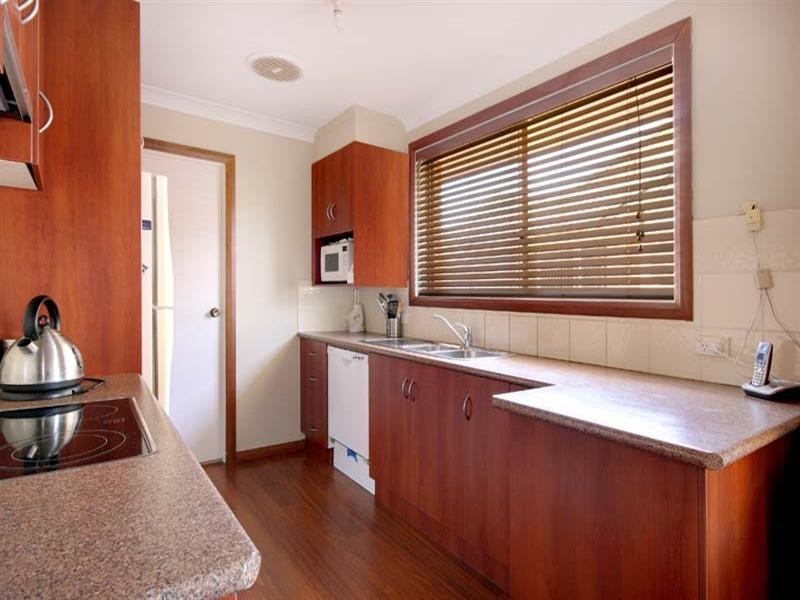 5 Borang Place, Flinders NSW 2529