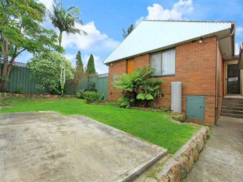 2 Scarf Avenue, Mount Warrigal NSW 2528