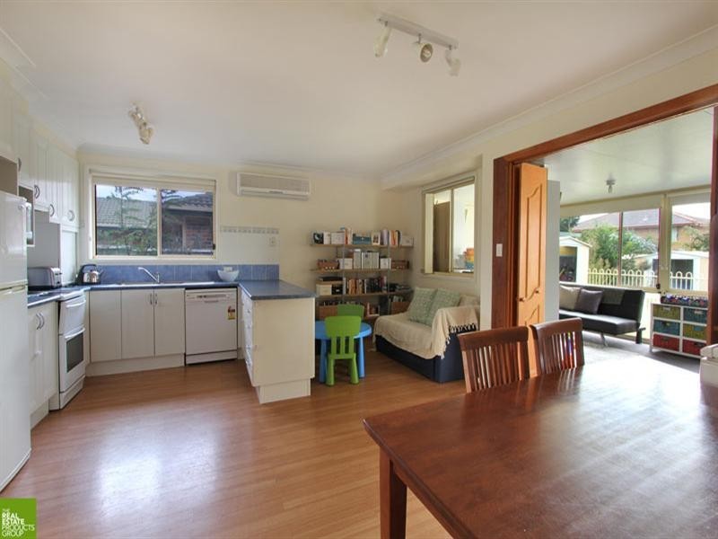 39 Burdekin Drive, Albion Park NSW 2527