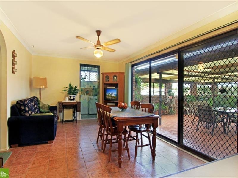 87 Parklands Drive, Shellharbour NSW 2529