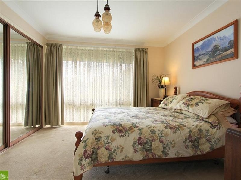 87 Parklands Drive, Shellharbour NSW 2529