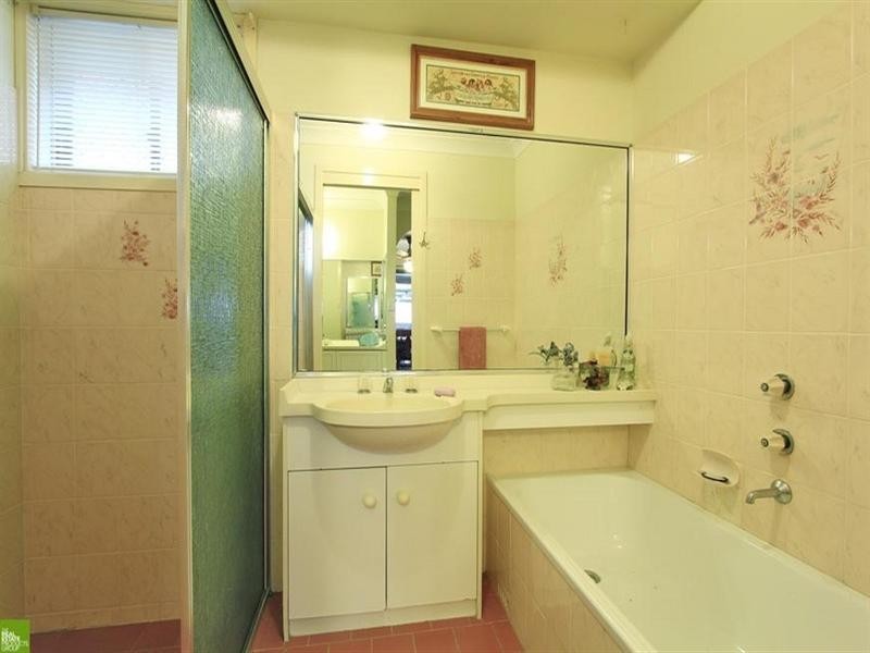 87 Parklands Drive, Shellharbour NSW 2529