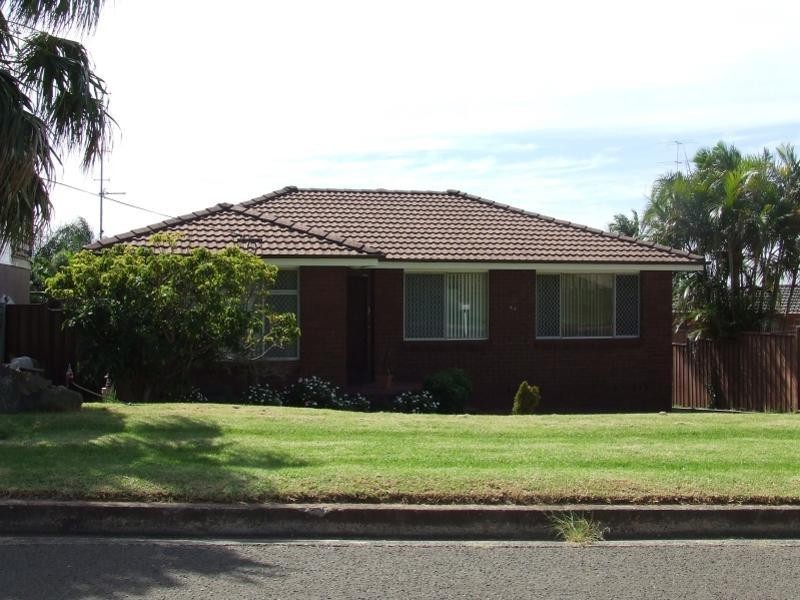 66 Cuthbert Drive, Mount Warrigal NSW 2528