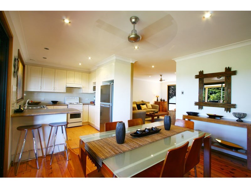 23 Matthews Drive, Mount Warrigal NSW 2528