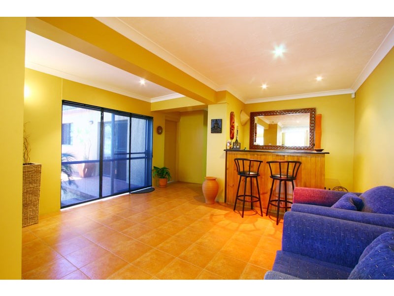 23 Matthews Drive, Mount Warrigal NSW 2528