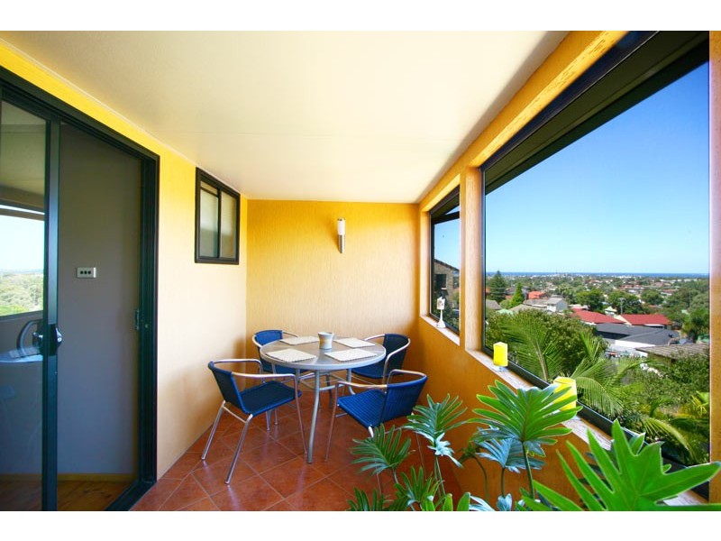 23 Matthews Drive, Mount Warrigal NSW 2528