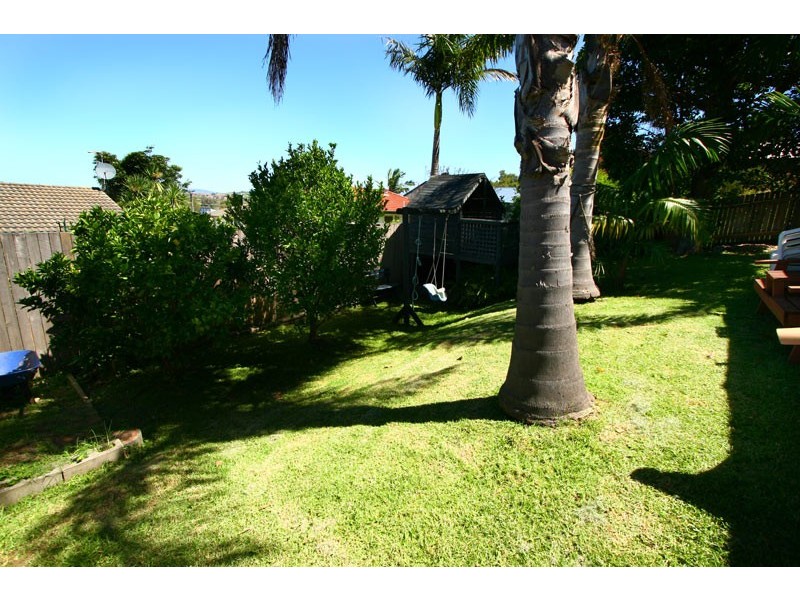 23 Matthews Drive, Mount Warrigal NSW 2528