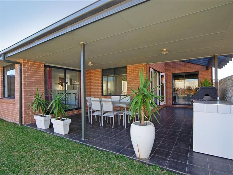 34 Killalea Drive, Shell Cove NSW 2529