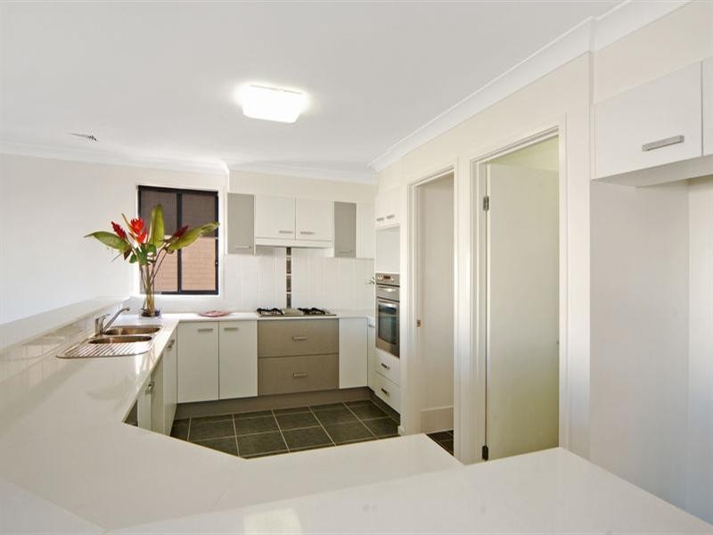 34 Killalea Drive, Shell Cove NSW 2529