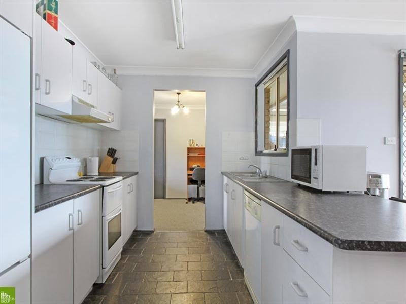53 Burdekin Drive, Albion Park NSW 2527