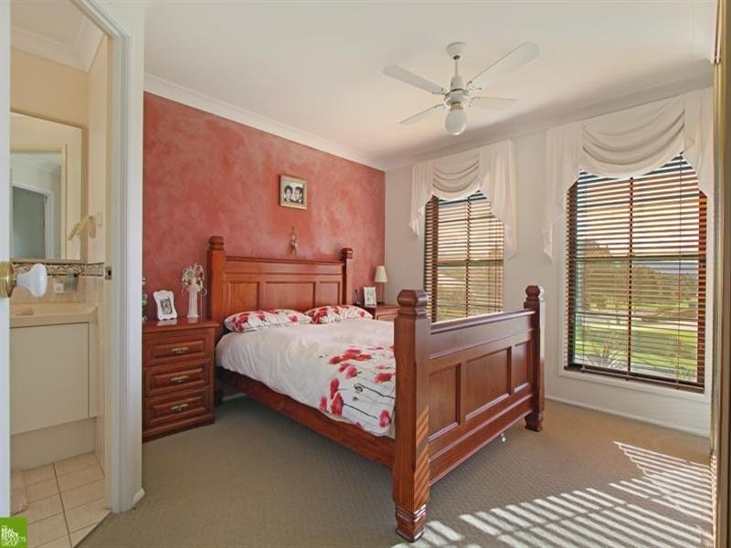 2 Diamantina Circuit, Albion Park NSW 2527