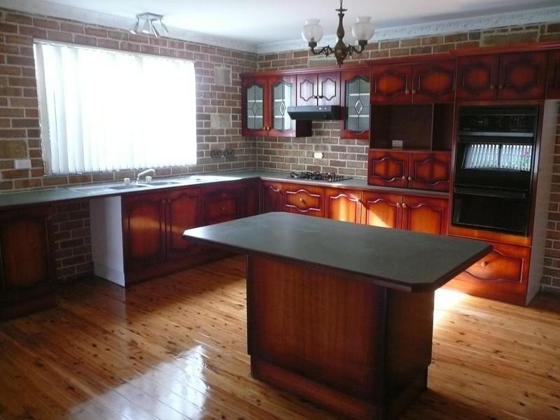 19 Lagoon Street, Barrack Heights NSW 2528