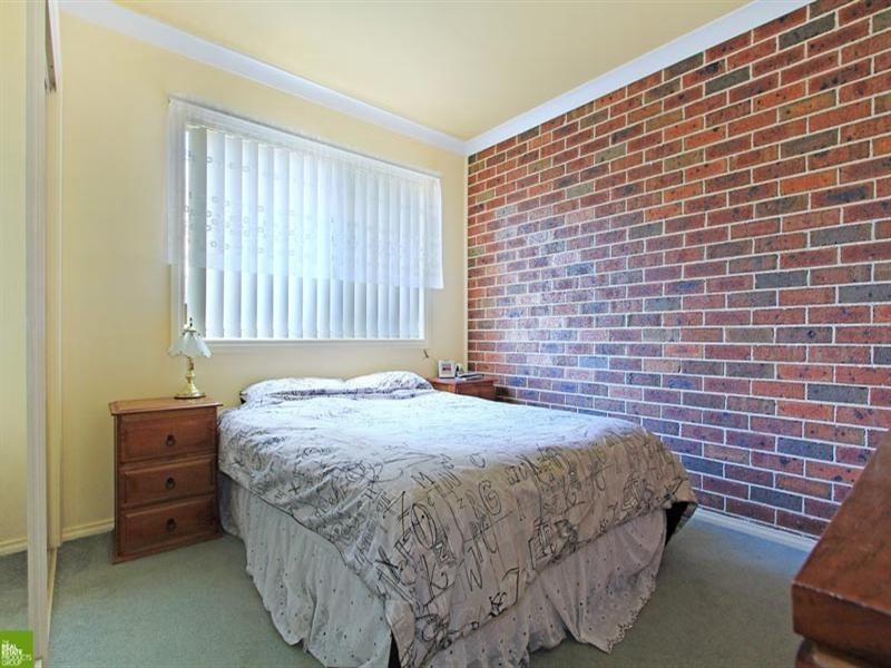 2/30 William Avenue, Warilla NSW 2528