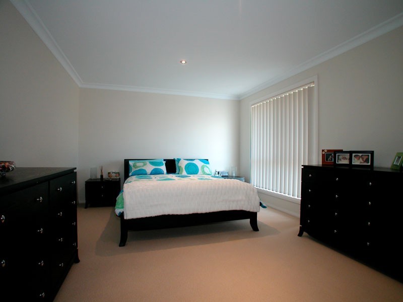 7 Dunk Avenue, Shell Cove NSW 2529