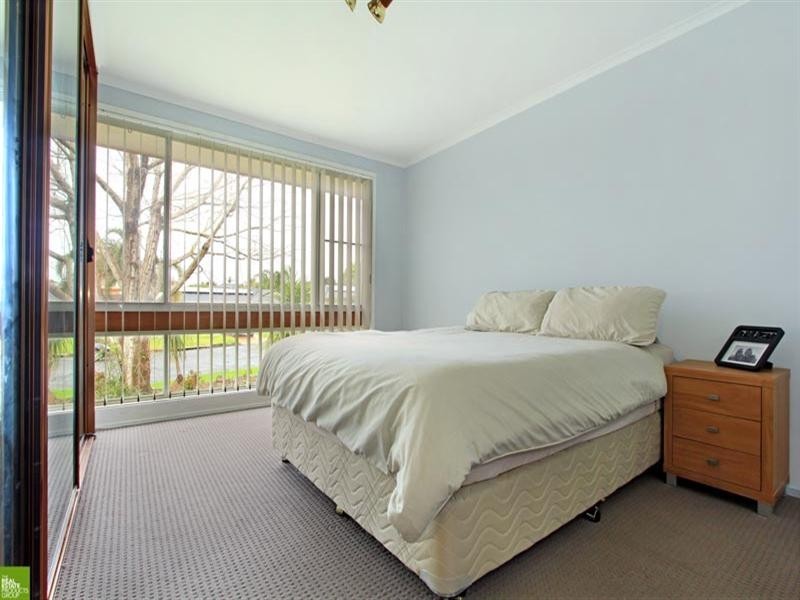 16 Parklands Drive, Shellharbour NSW 2529