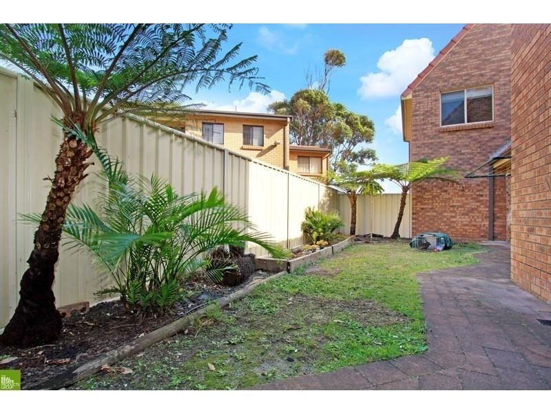 10/11 Commerce Drive, Lake Illawarra NSW 2528