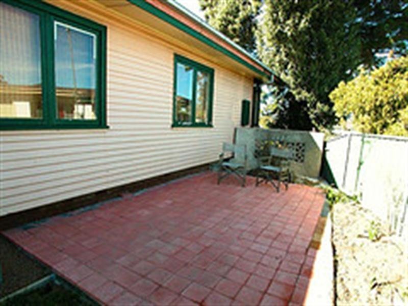 2 Alfred Crescent, Lake Illawarra NSW 2528