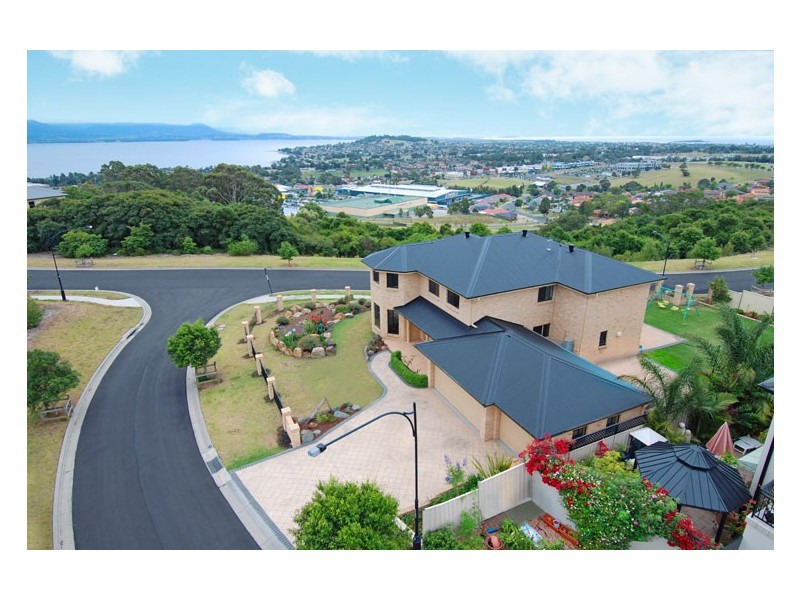 1 Lorikeet Place, Blackbutt NSW 2529