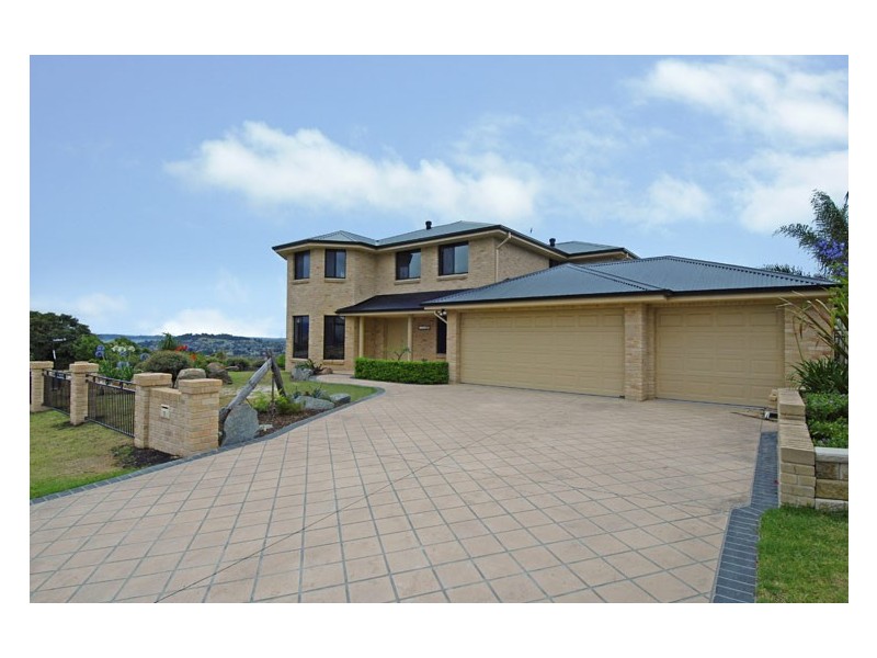 1 Lorikeet Place, Blackbutt NSW 2529