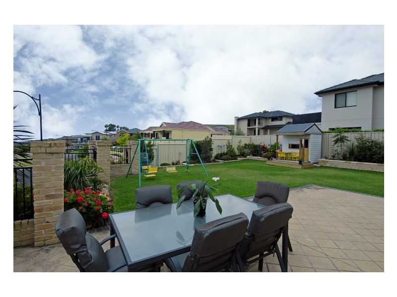 1 Lorikeet Place, Blackbutt NSW 2529