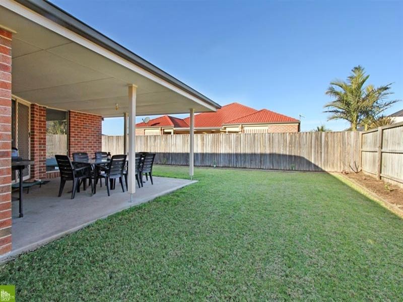 17 Ashwood Place, Horsley NSW 2530