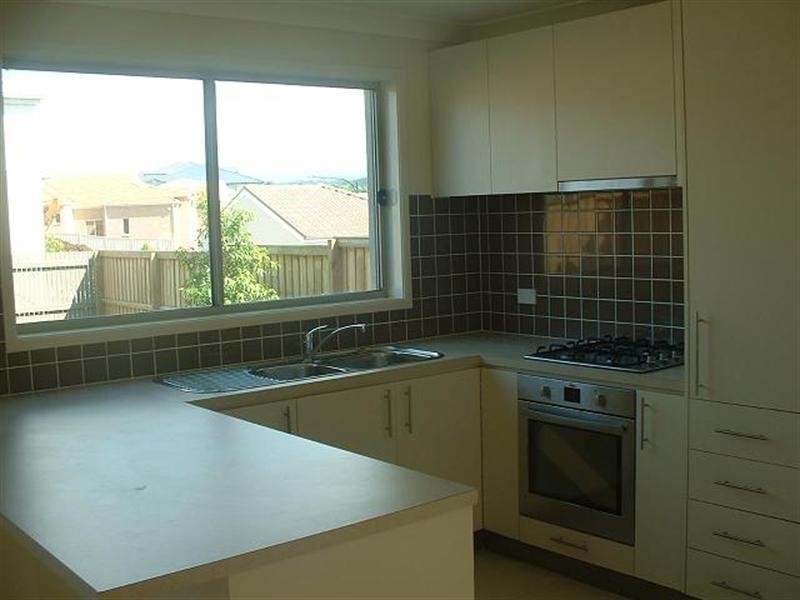 37 Lakewood Boulevard, Flinders NSW 2529