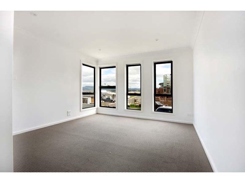 2 Troon Avenue, Shell Cove NSW 2529