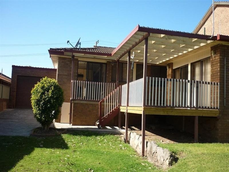 14 Hayes Avenue, Mount Warrigal NSW 2528