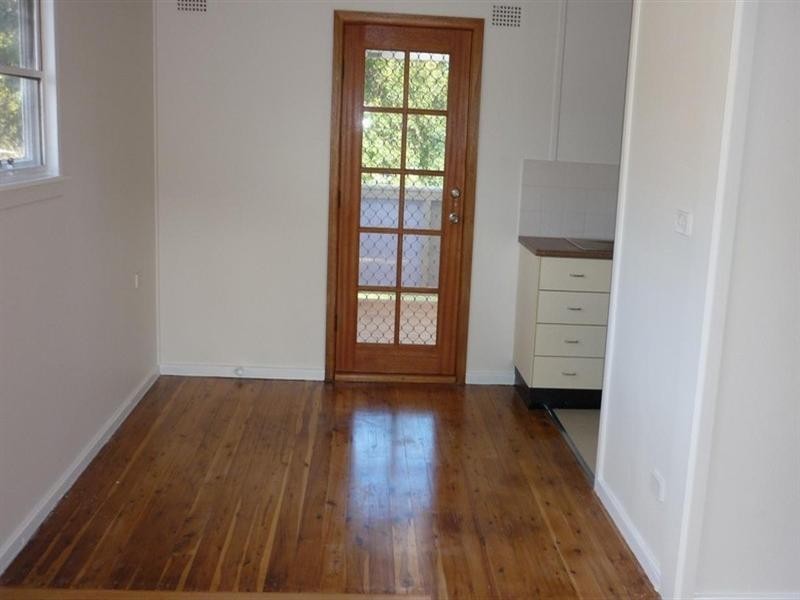 9 Rowley Avenue, Mount Warrigal NSW 2528