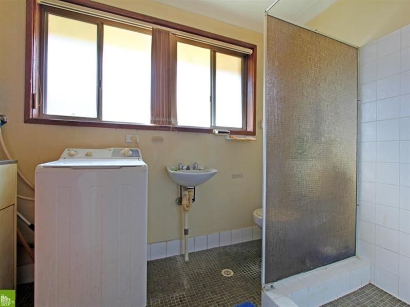 1/57 Parkes Street, Oak Flats NSW 2529