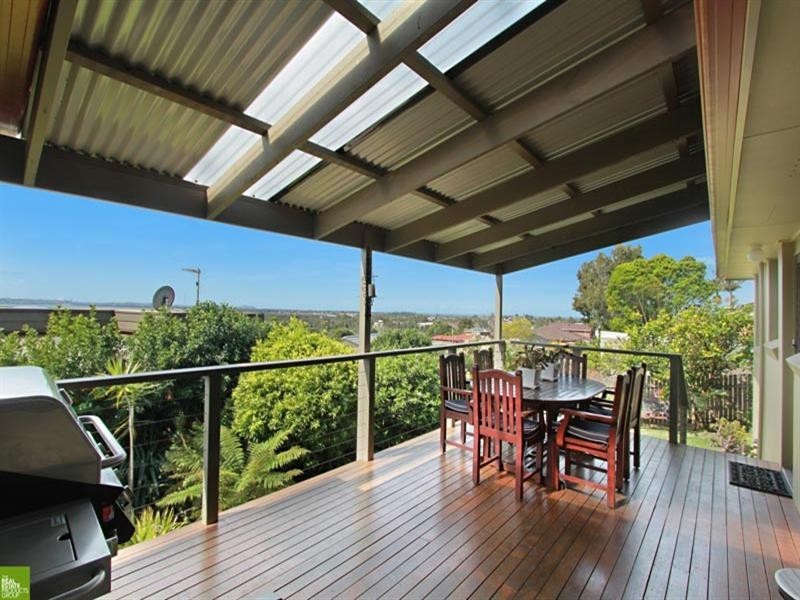 1 Hogan Avenue, Mount Warrigal NSW 2528