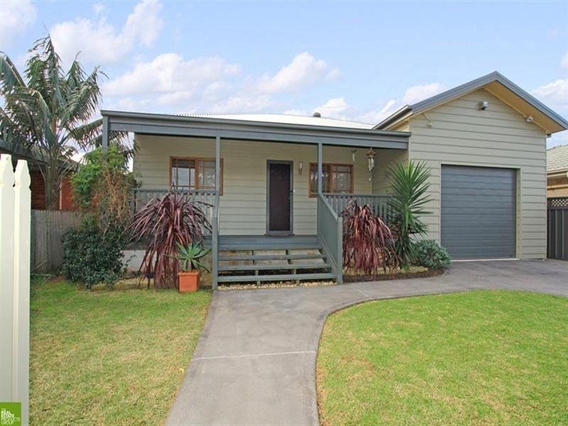 43 Woodford Avenue, Warilla NSW 2528