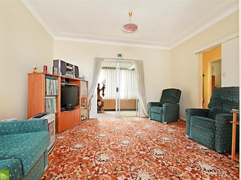 225 Shellharbour Road, Barrack Heights NSW 2528