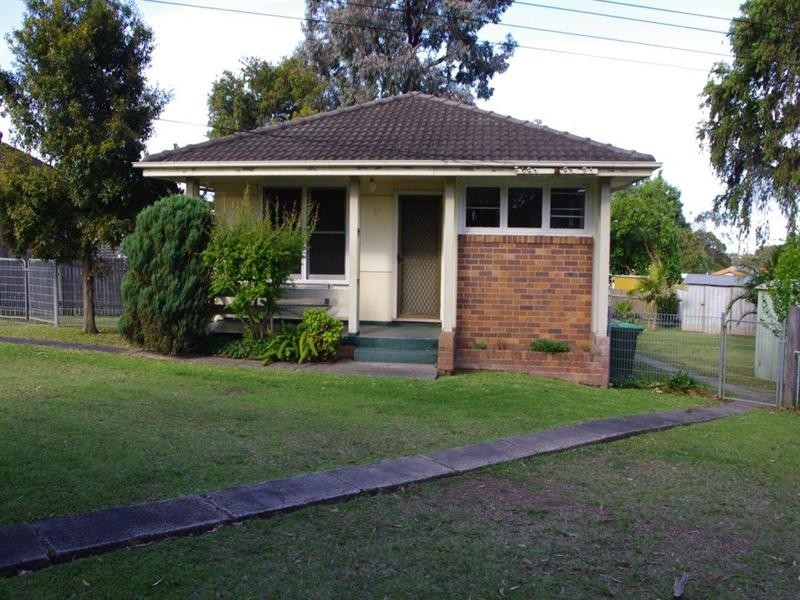 1 Wells Street, Barrack Heights NSW 2528