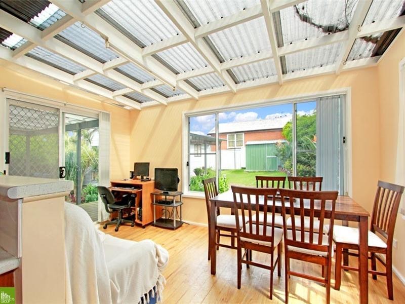 2 Bluebell Road, Barrack Heights NSW 2528